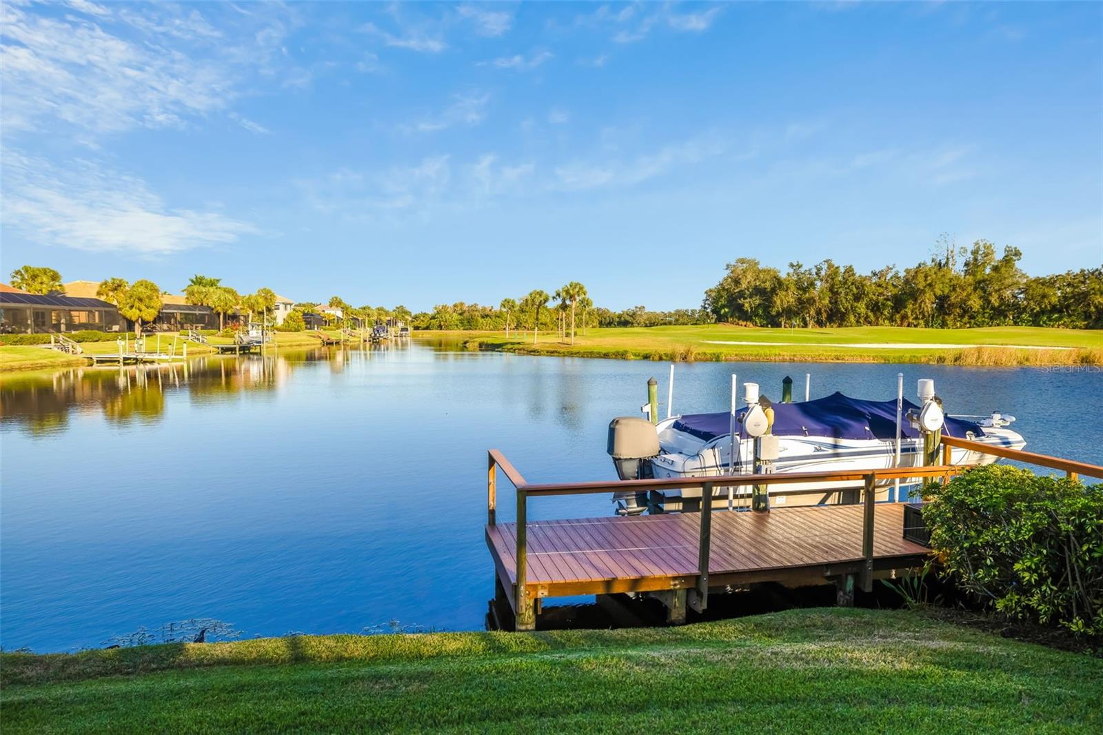 Image 3 of 98 For 915 Maritime Court