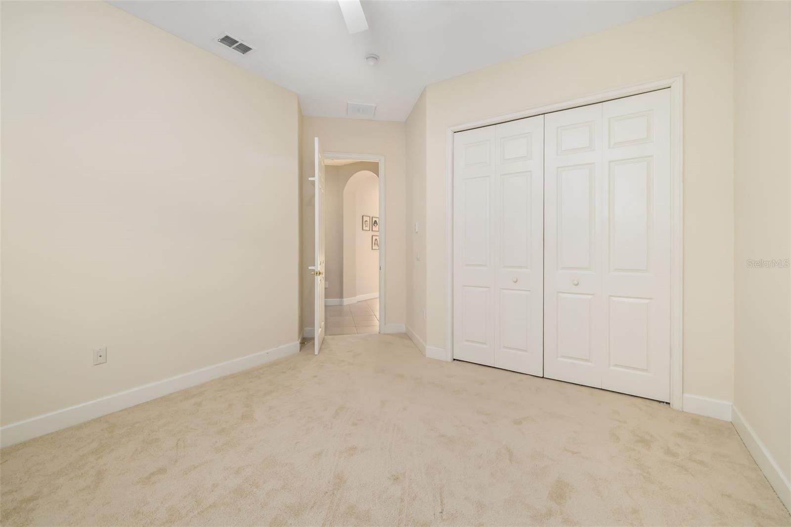 Image 49 of 98 For 915 Maritime Court