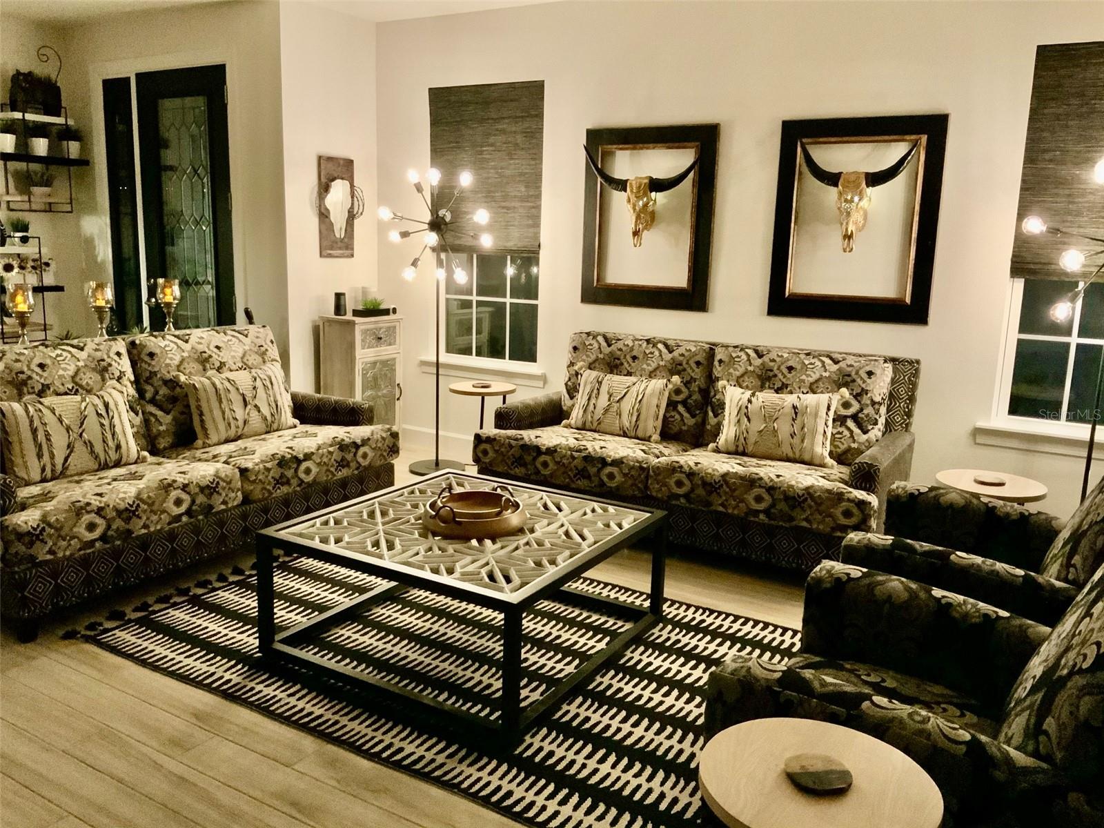 Image 13 of 54 For 10114 Highland Park Place