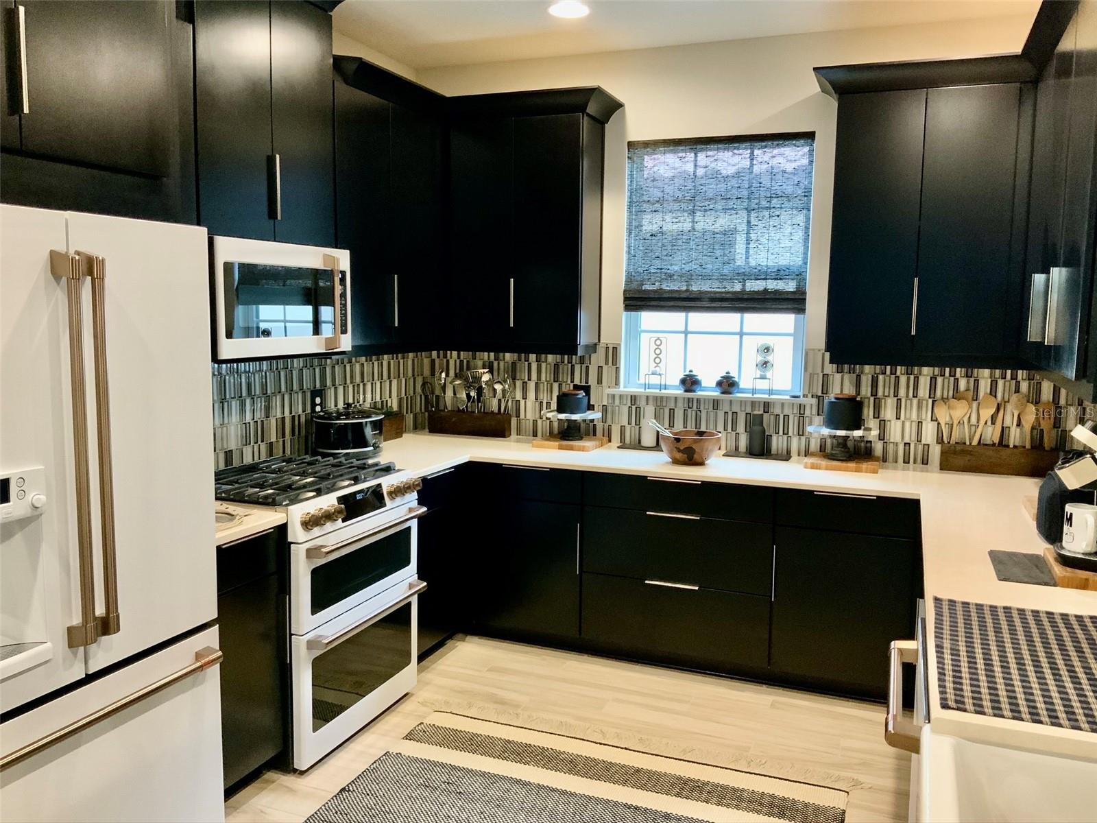 Image 15 of 54 For 10114 Highland Park Place