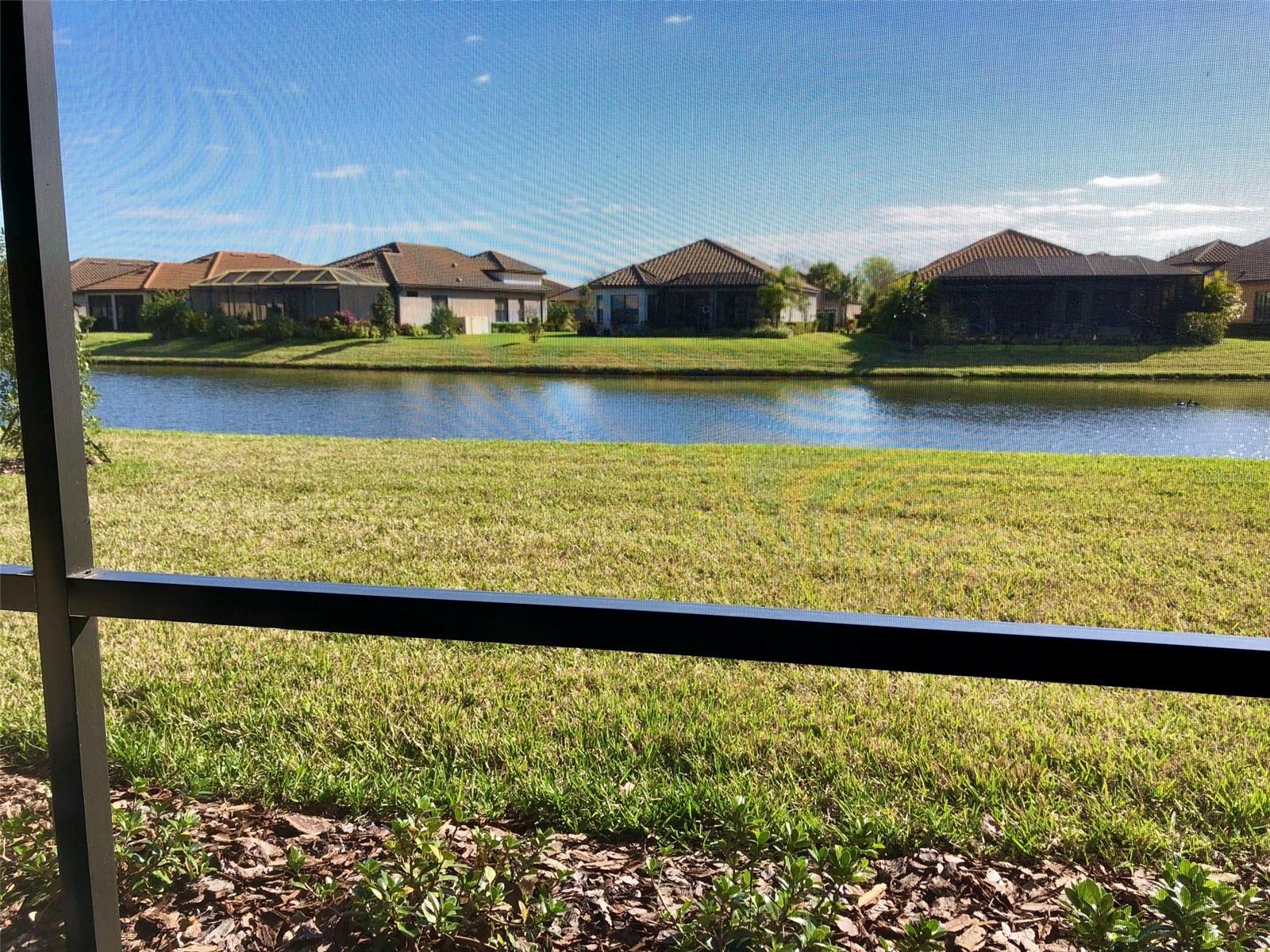 Image 17 of 54 For 10114 Highland Park Place