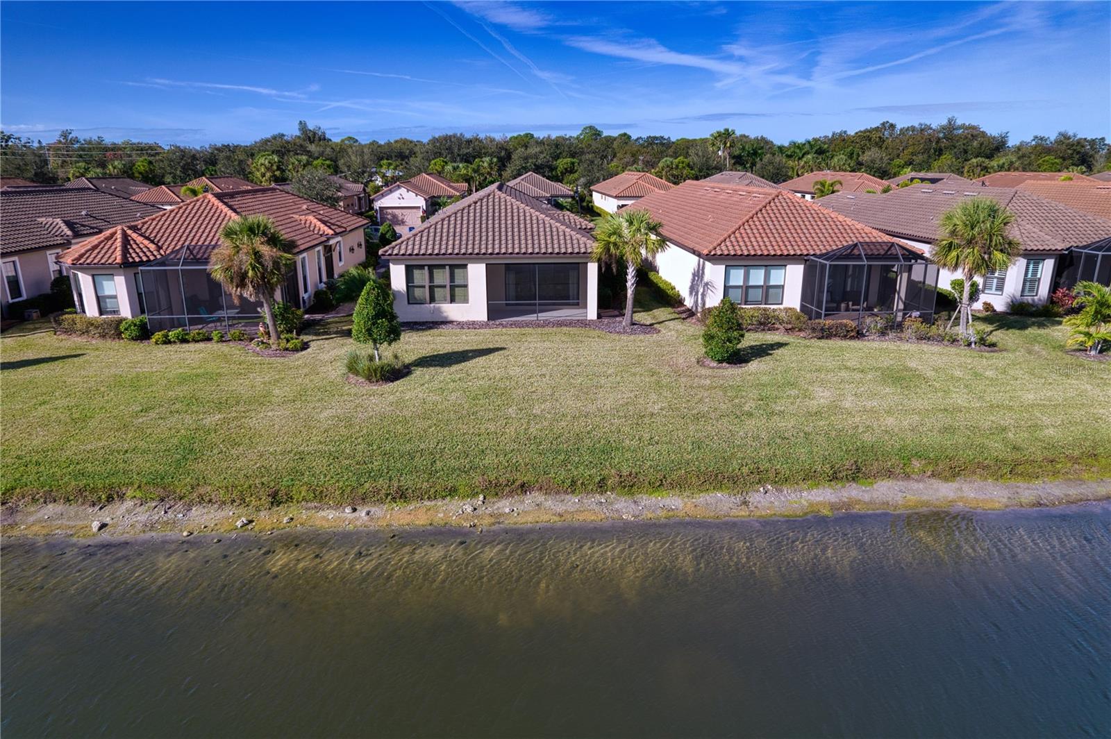 Image 35 of 54 For 10114 Highland Park Place