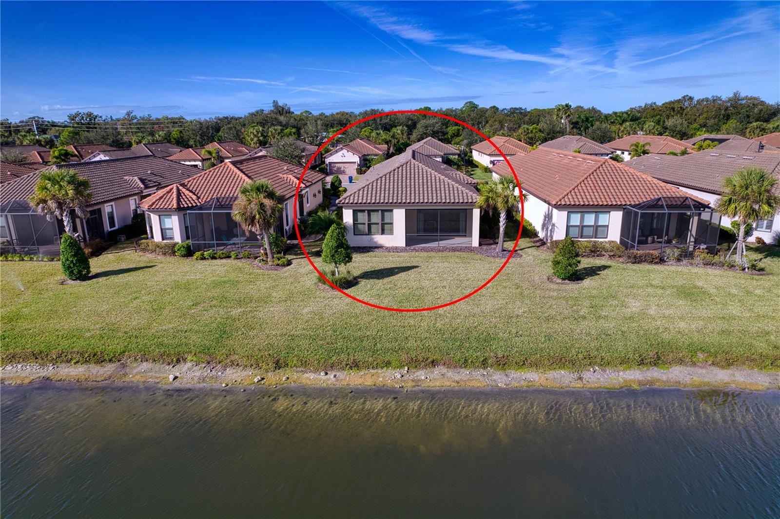 Image 4 of 54 For 10114 Highland Park Place