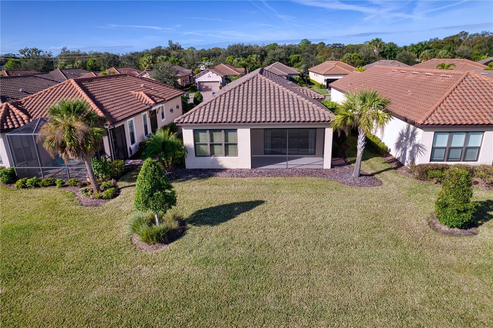 Image 8 of 54 For 10114 Highland Park Place