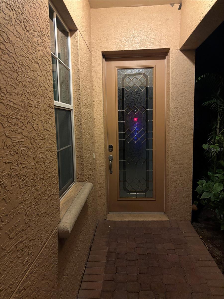 Image 2 of 32 For 3971 Square East Lane 8