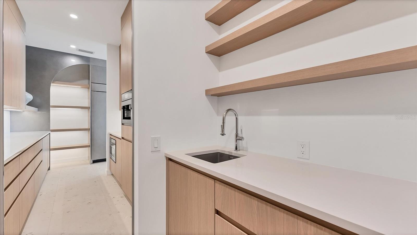 Image 28 of 97 For 259 Robin Drive