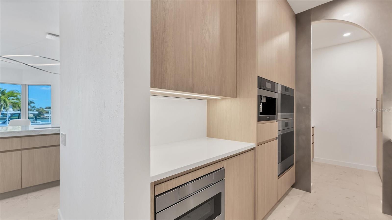 Image 31 of 97 For 259 Robin Drive