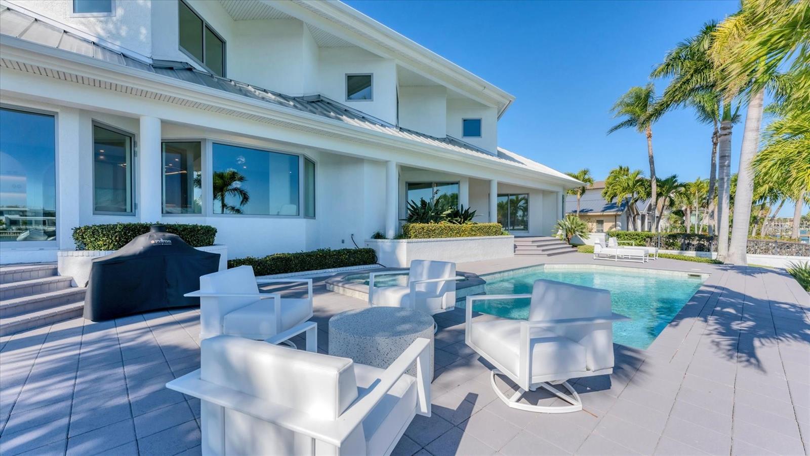 Image 59 of 97 For 259 Robin Drive