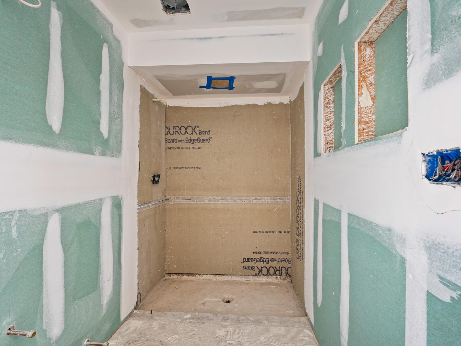 Image 22 of 57 For 6400 Flotilla Drive 56