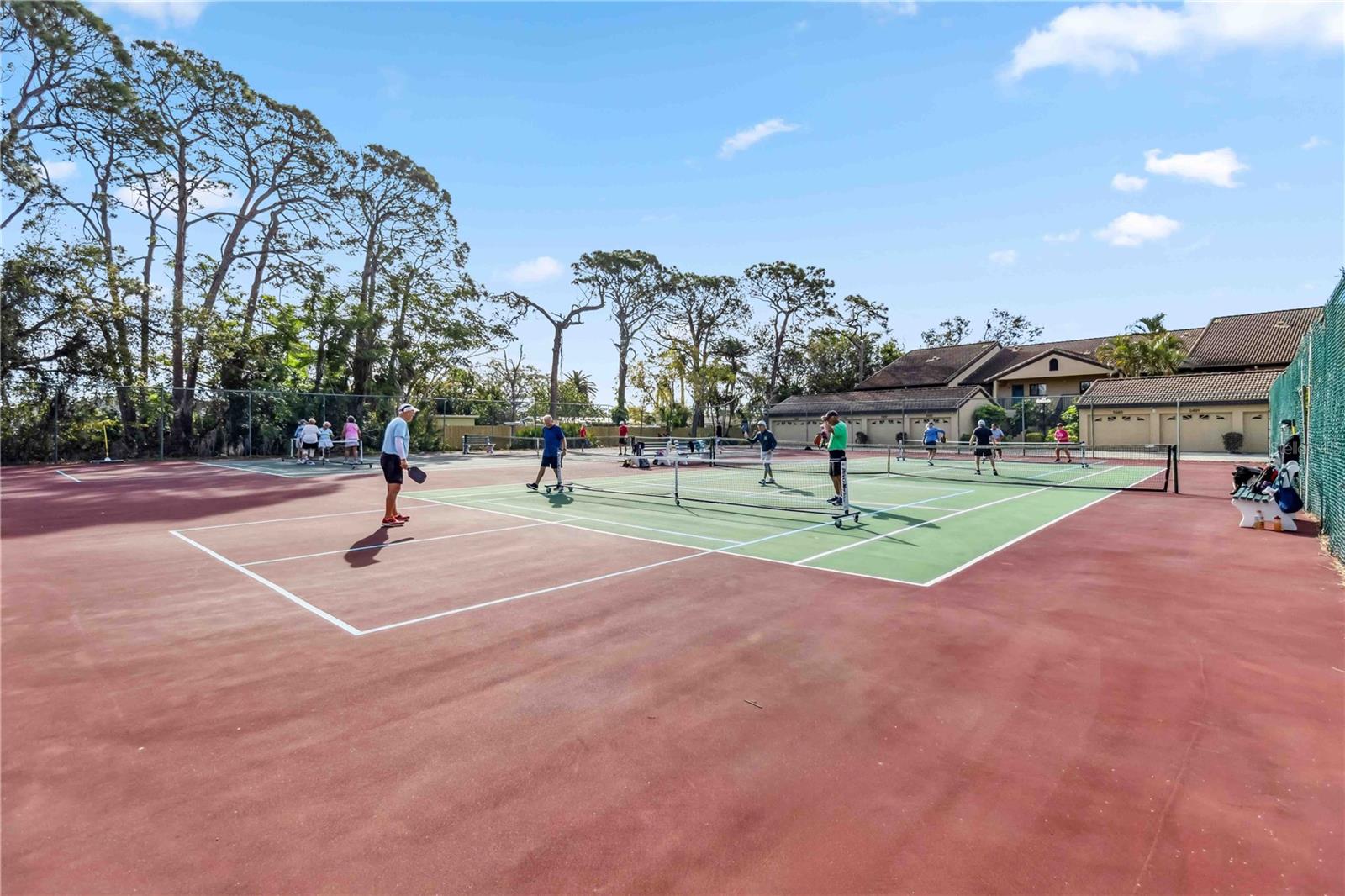 Image 38 of 53 For 5697 Ashton Lake Drive 6