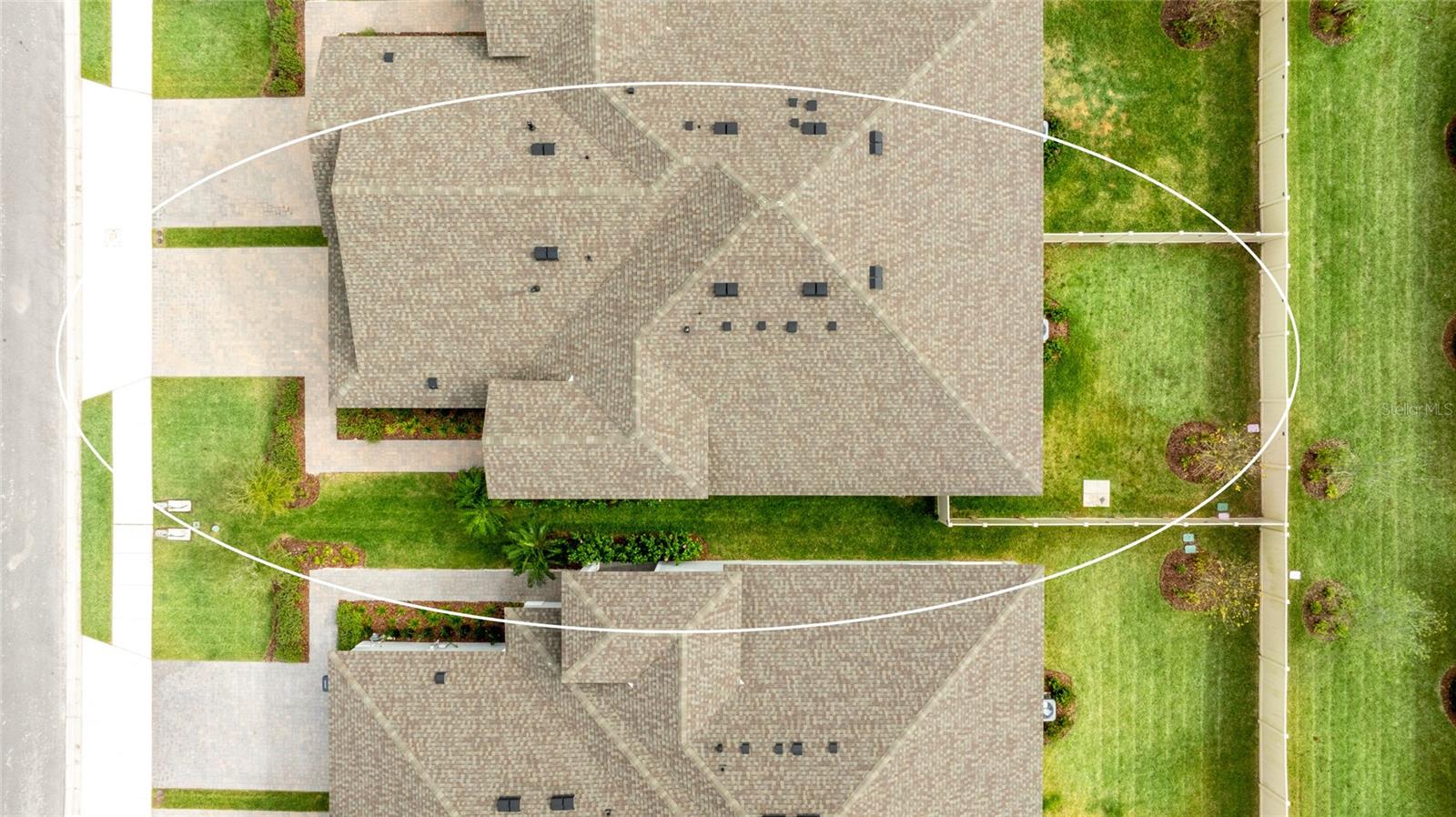 Image 43 of 60 For 12403 Oak Hill Way