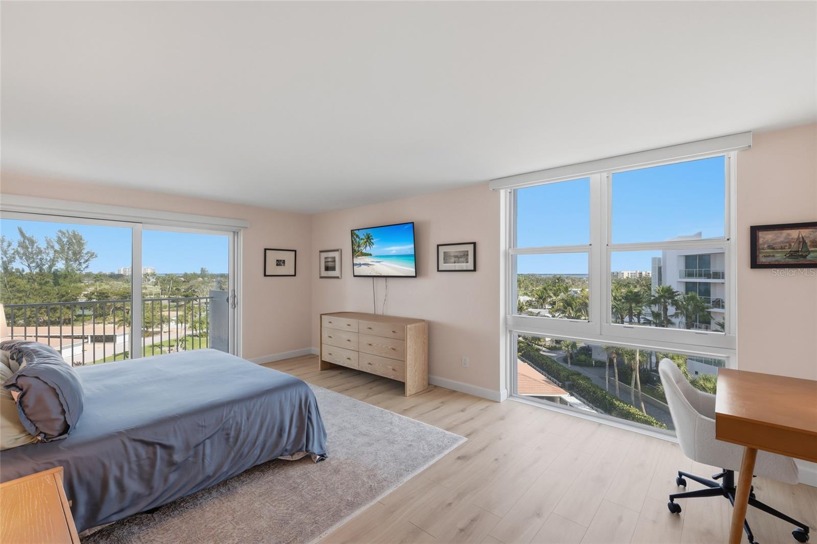 Image 20 of 58 For 2295 Gulf Of Mexico Drive 64s