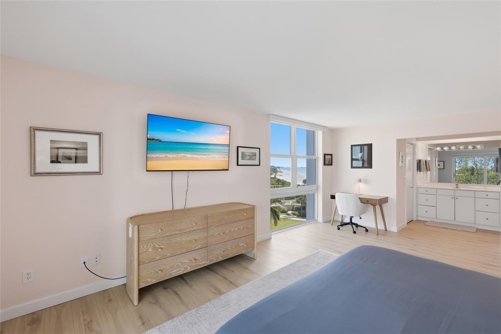 Image 23 of 58 For 2295 Gulf Of Mexico Drive 64s