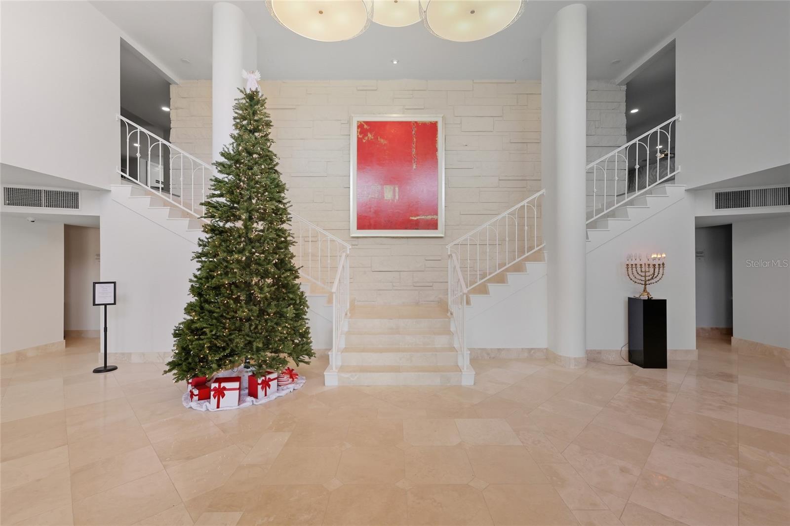 Image 47 of 58 For 2295 Gulf Of Mexico Drive 64s