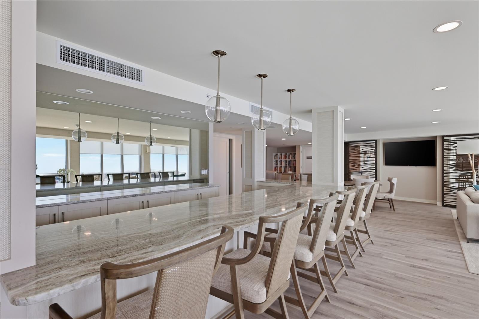 Image 54 of 58 For 2295 Gulf Of Mexico Drive 64s