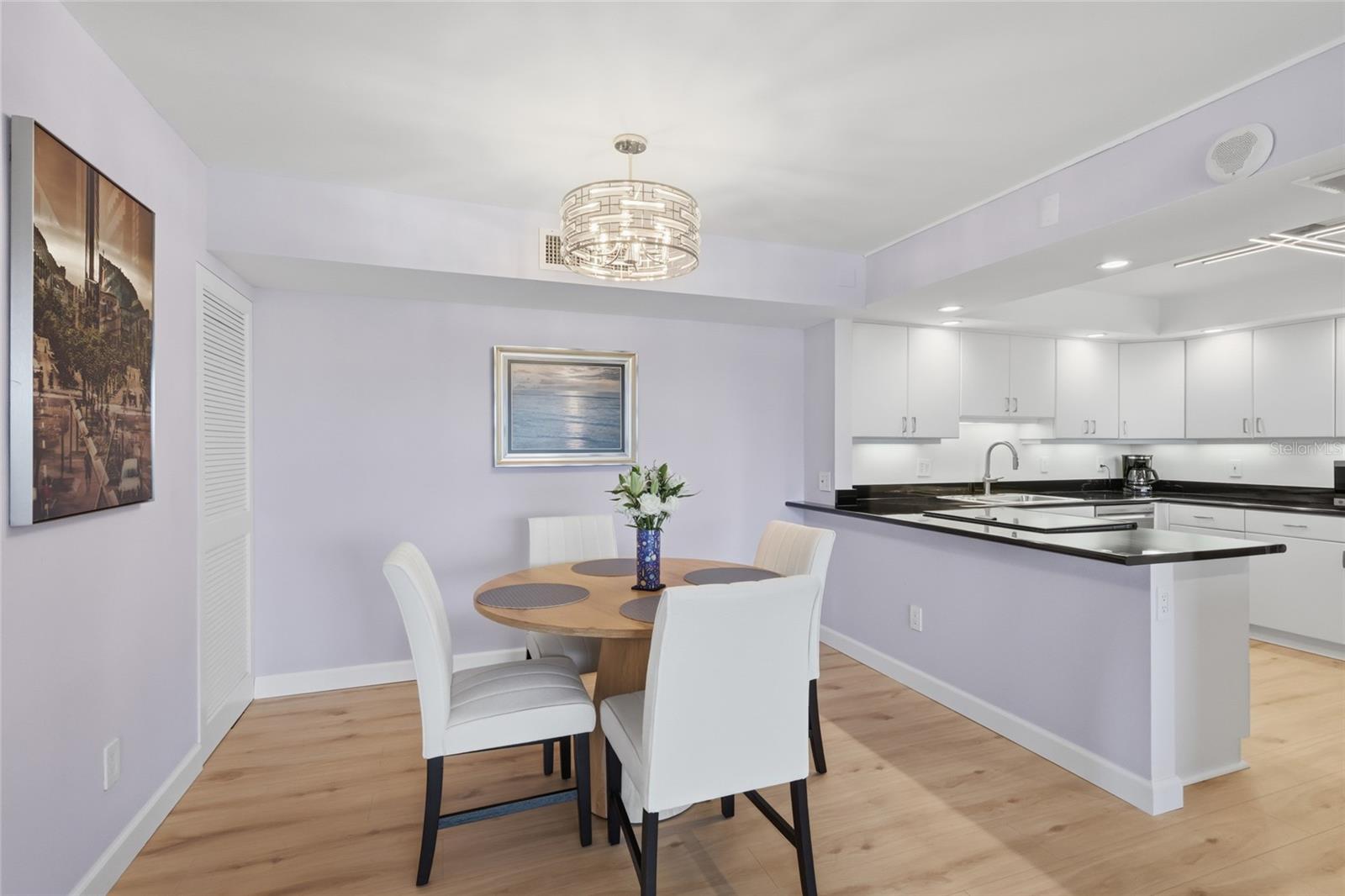 Image 8 of 58 For 2295 Gulf Of Mexico Drive 64s