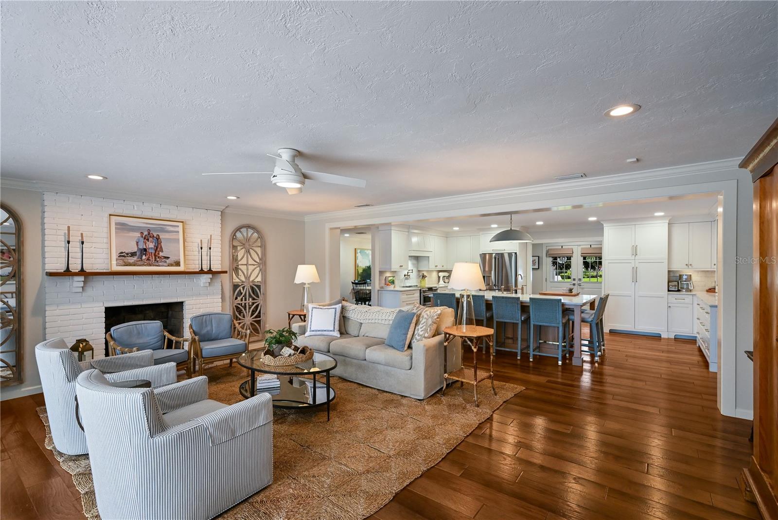 Image 17 of 49 For 415 65th Street Court Nw