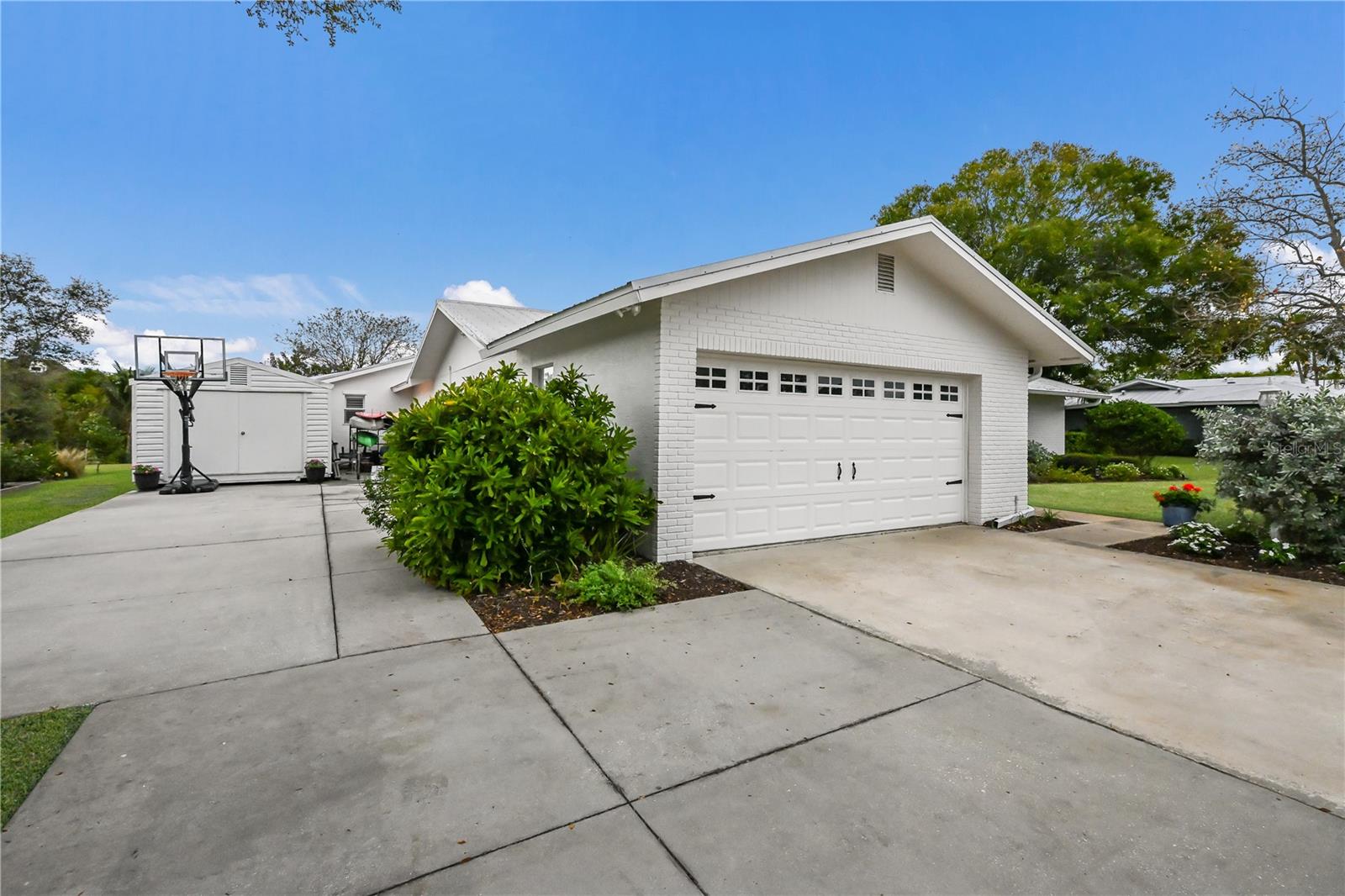 Image 46 of 49 For 415 65th Street Court Nw