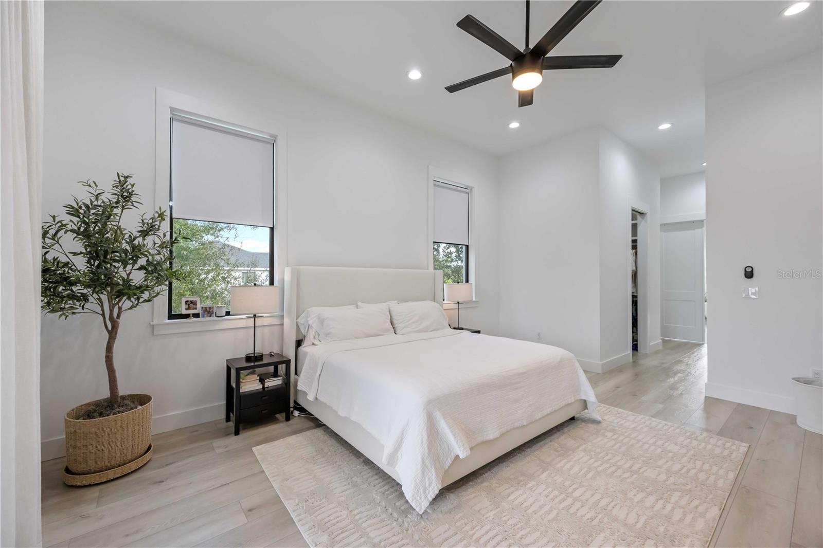 Image 21 of 66 For 8 Idle Court