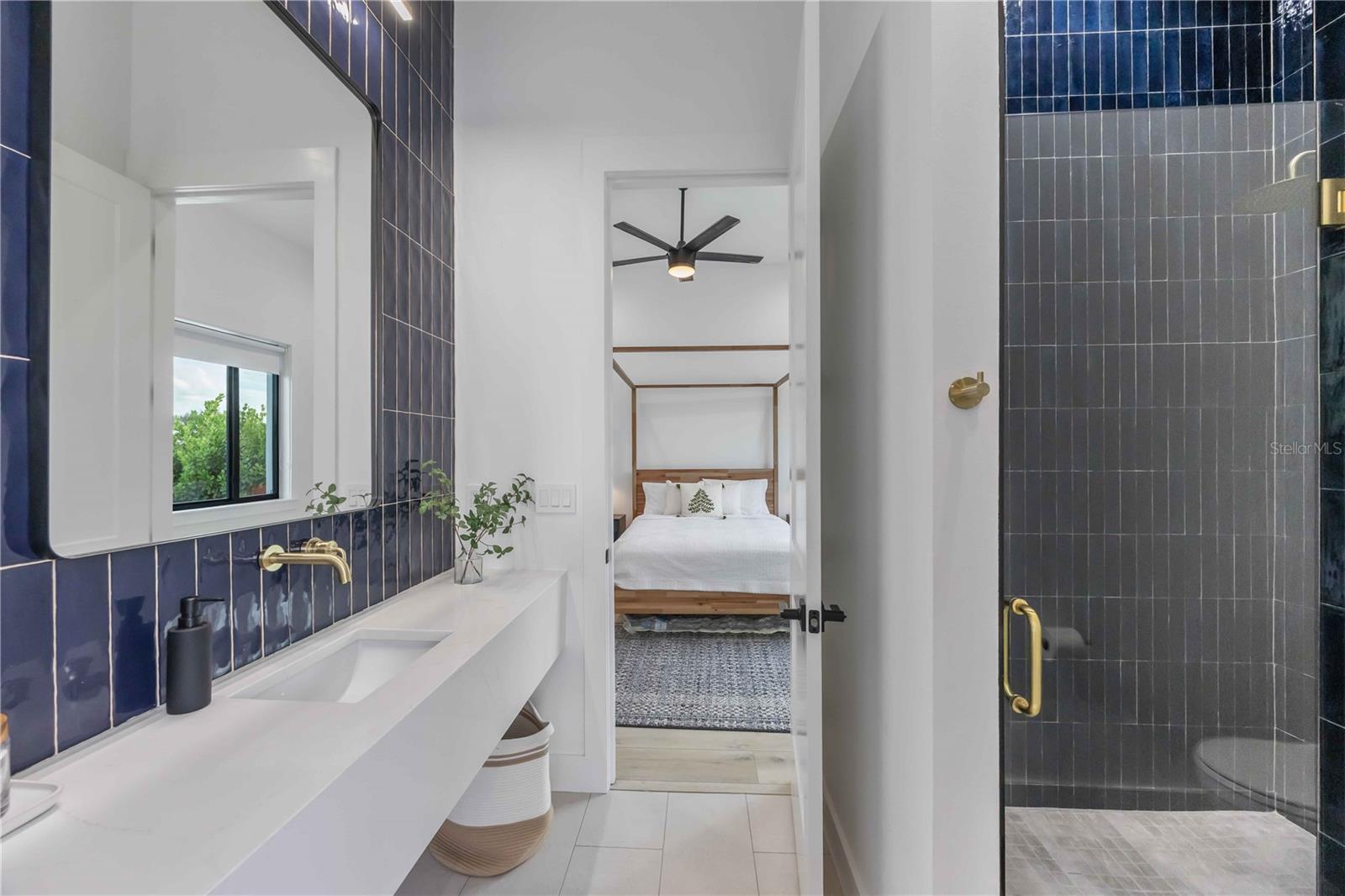 Image 38 of 66 For 8 Idle Court