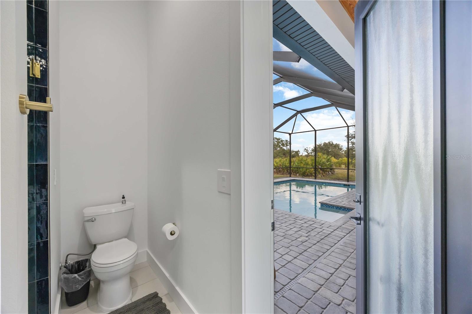 Image 40 of 66 For 8 Idle Court