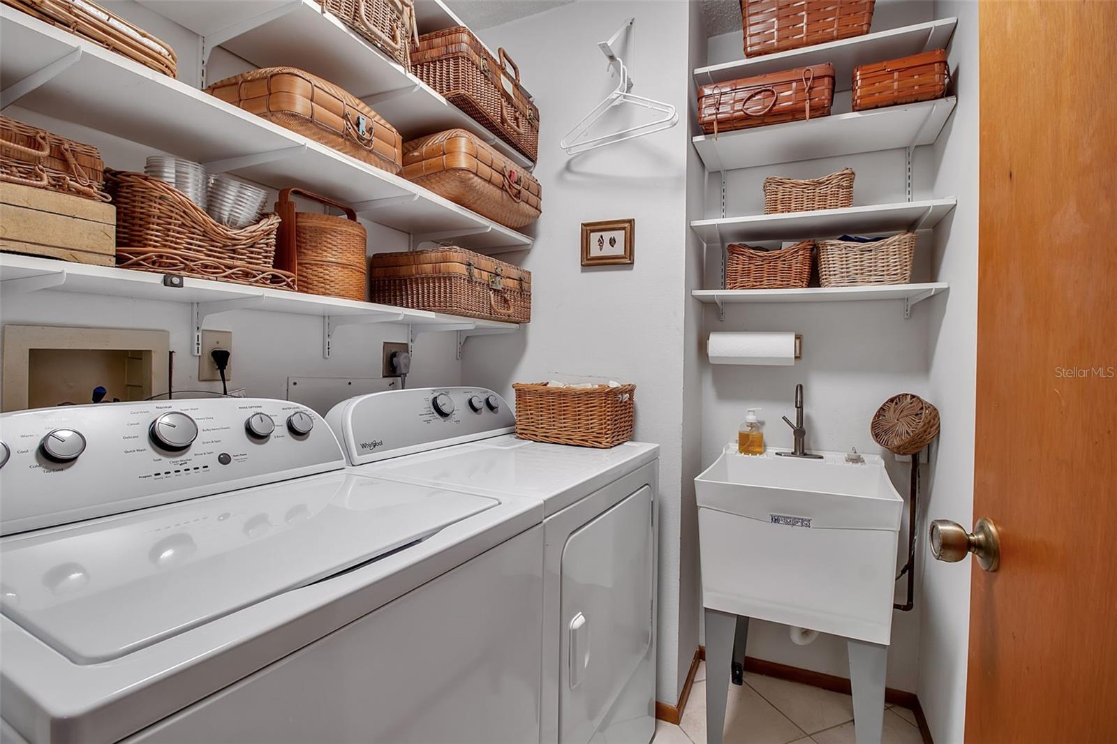 Image 33 of 37 For 7602 3rd Avenue Nw