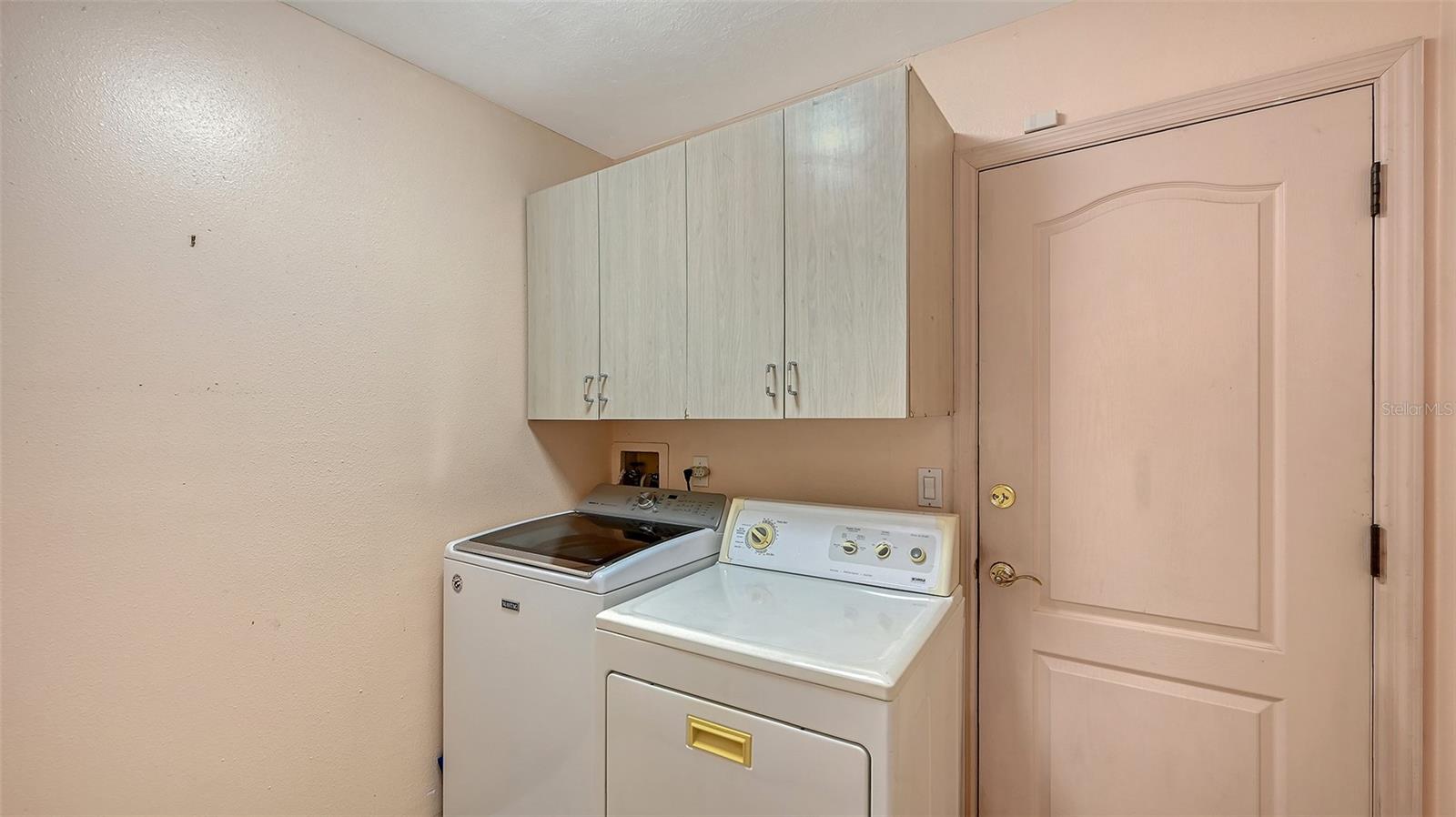 Image 20 of 29 For 2429 Whippoorwill Circle