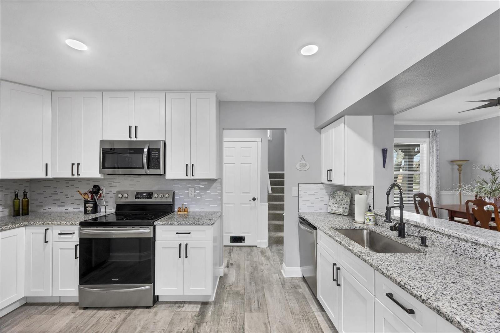 Image 10 of 35 For 11302 3rd Avenue E