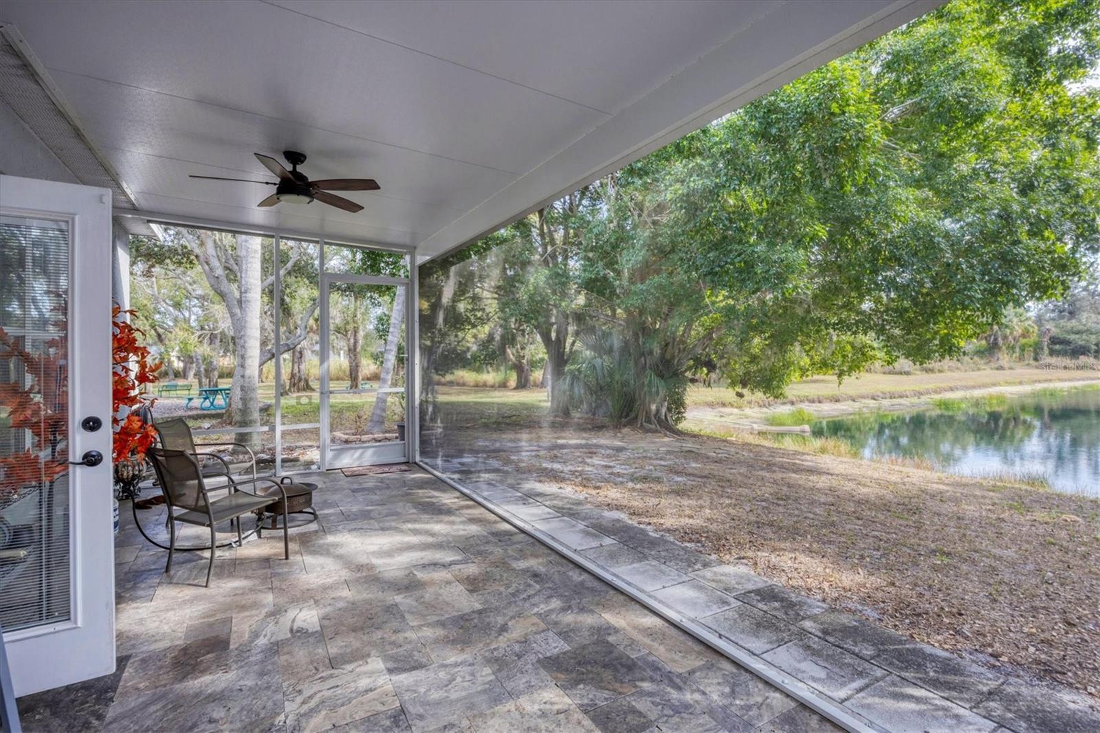 Image 14 of 35 For 11302 3rd Avenue E