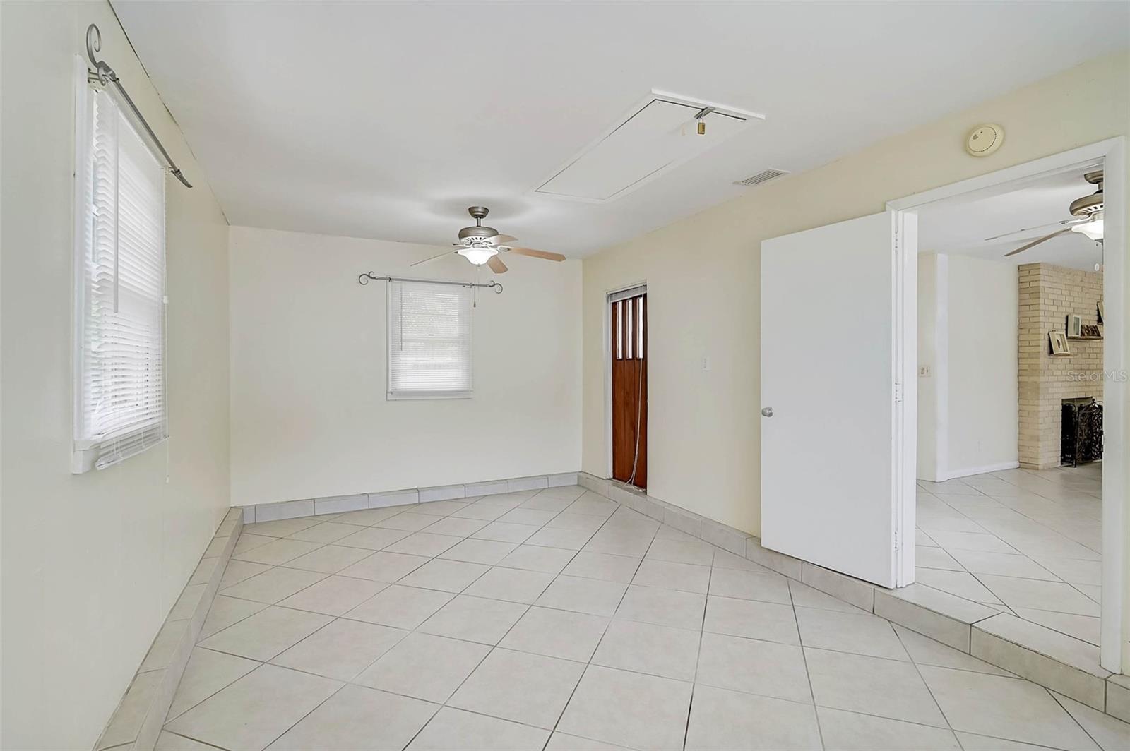 Image 12 of 39 For 1010 Indian Beach Drive