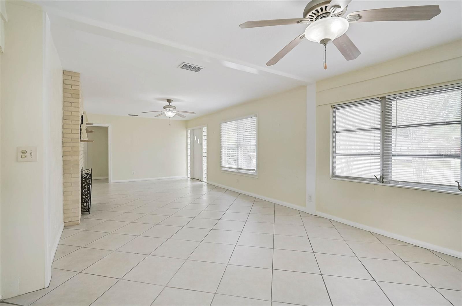 Image 9 of 39 For 1010 Indian Beach Drive