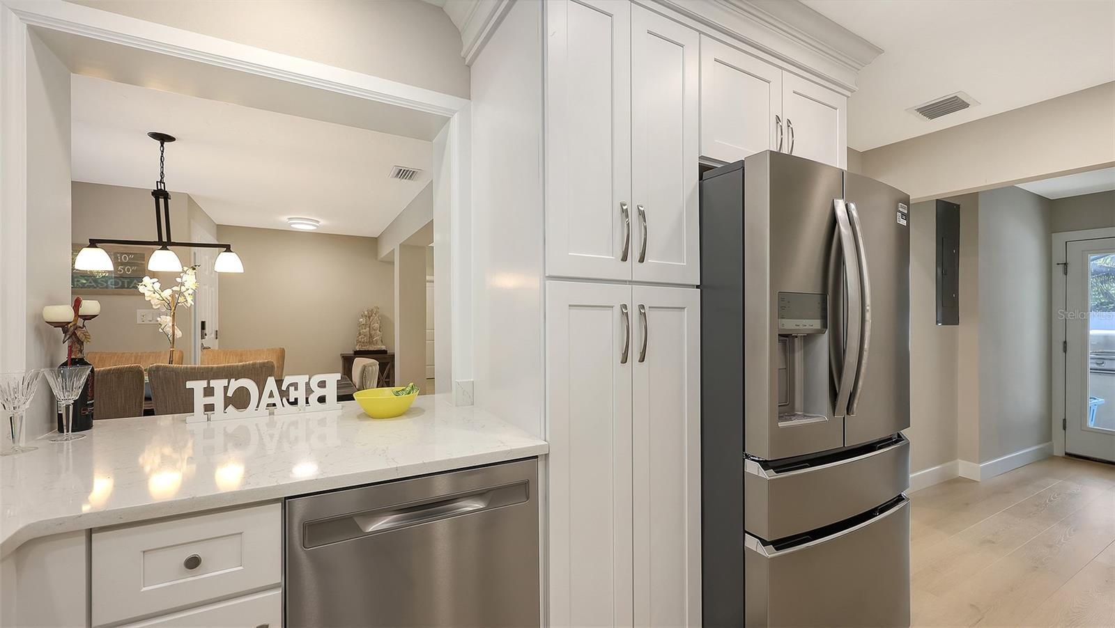 Image 21 of 75 For 444 Polk Drive