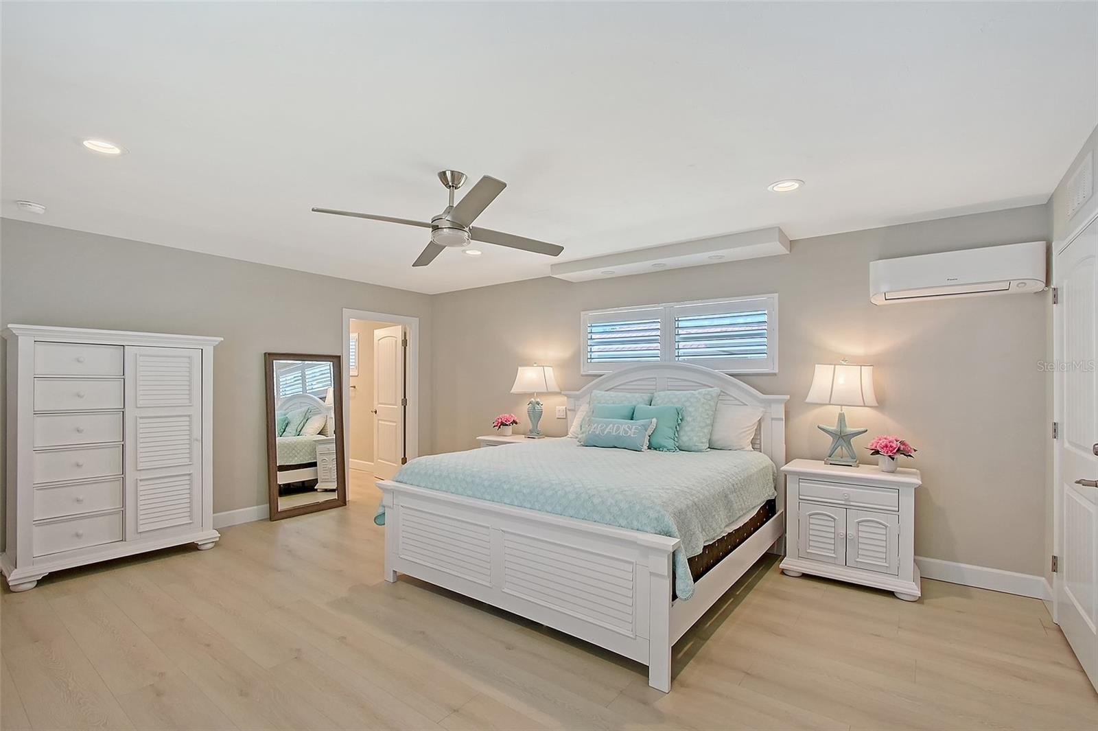 Image 25 of 75 For 444 Polk Drive