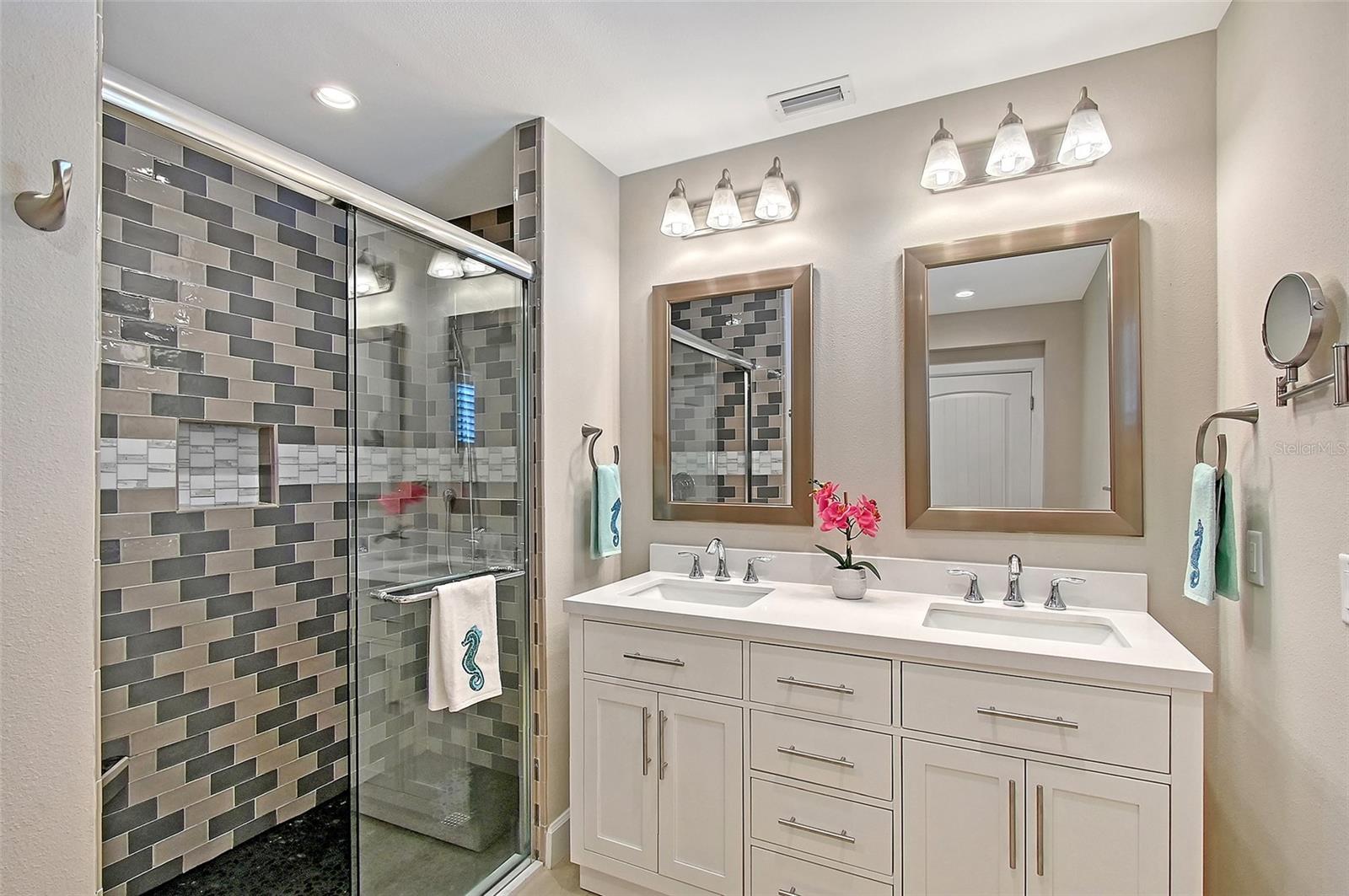 Image 27 of 75 For 444 Polk Drive