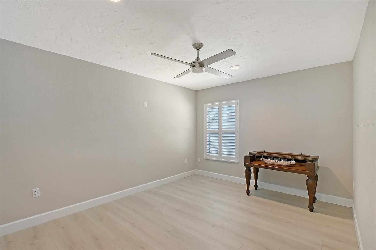 Image 30 of 75 For 444 Polk Drive