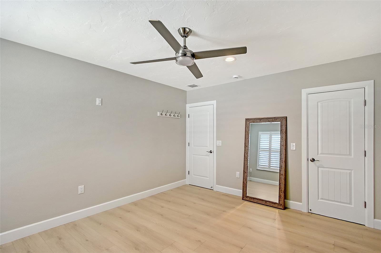 Image 34 of 75 For 444 Polk Drive