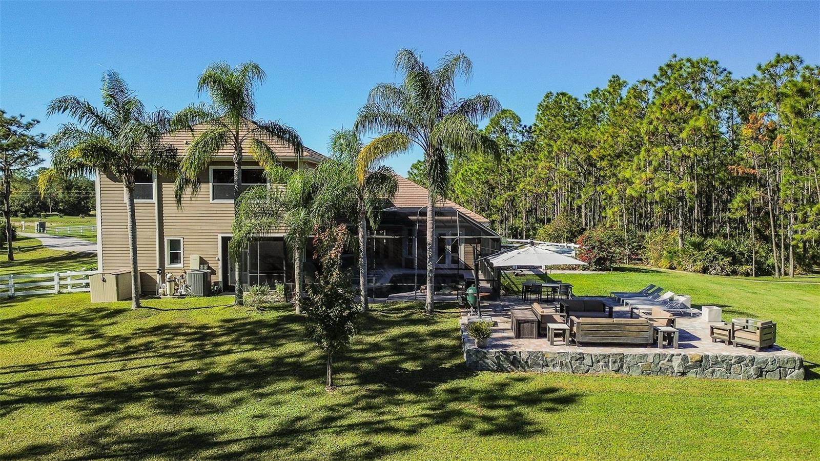 Image 11 of 99 For 20507 69th Avenue E