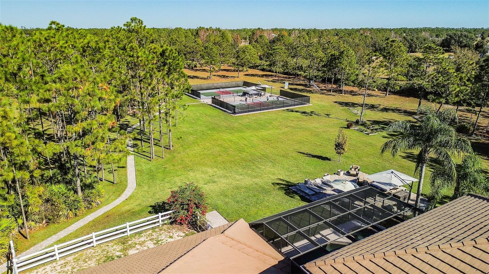 Image 12 of 99 For 20507 69th Avenue E