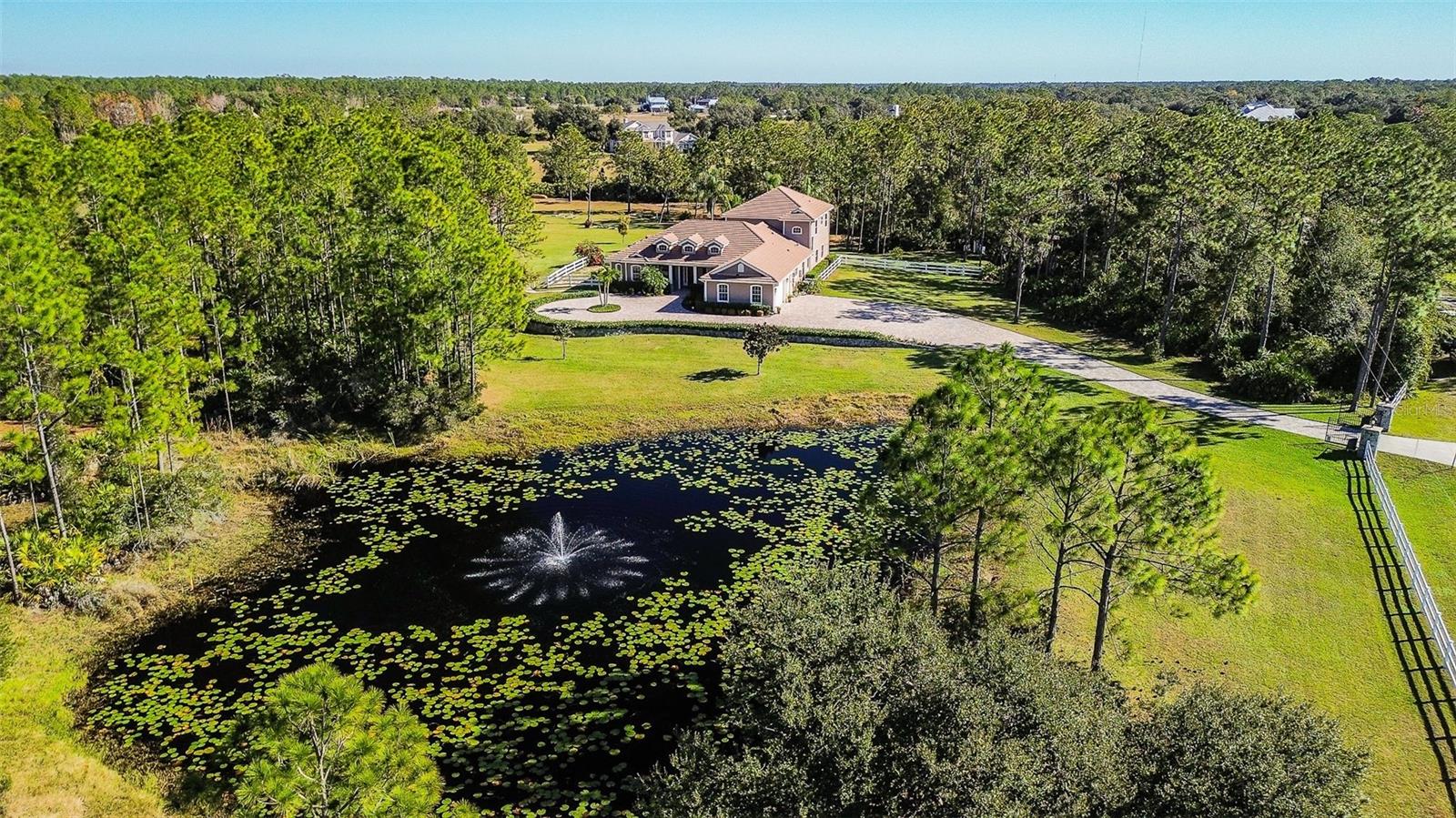 Image 14 of 99 For 20507 69th Avenue E