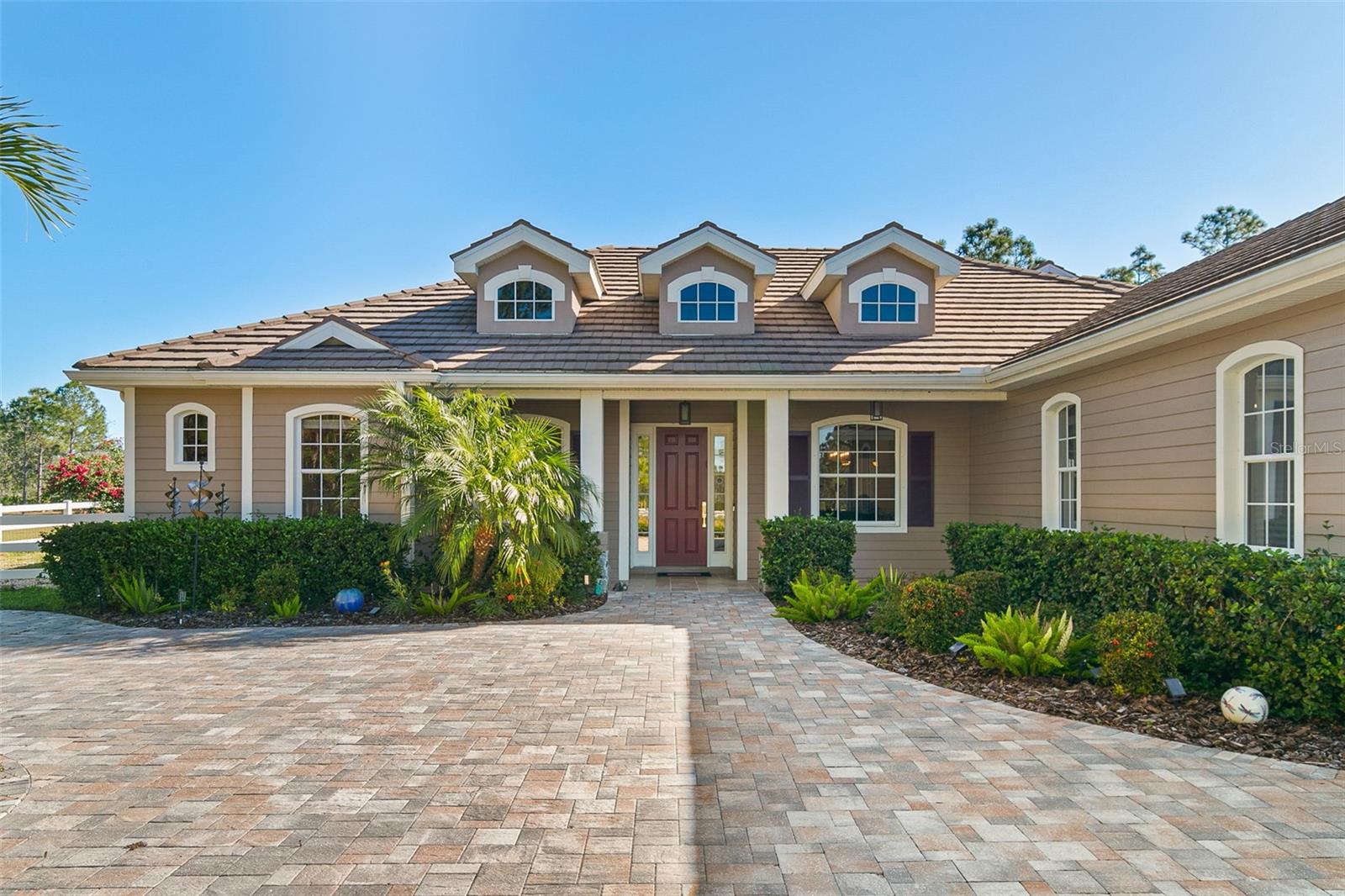 Image 23 of 99 For 20507 69th Avenue E