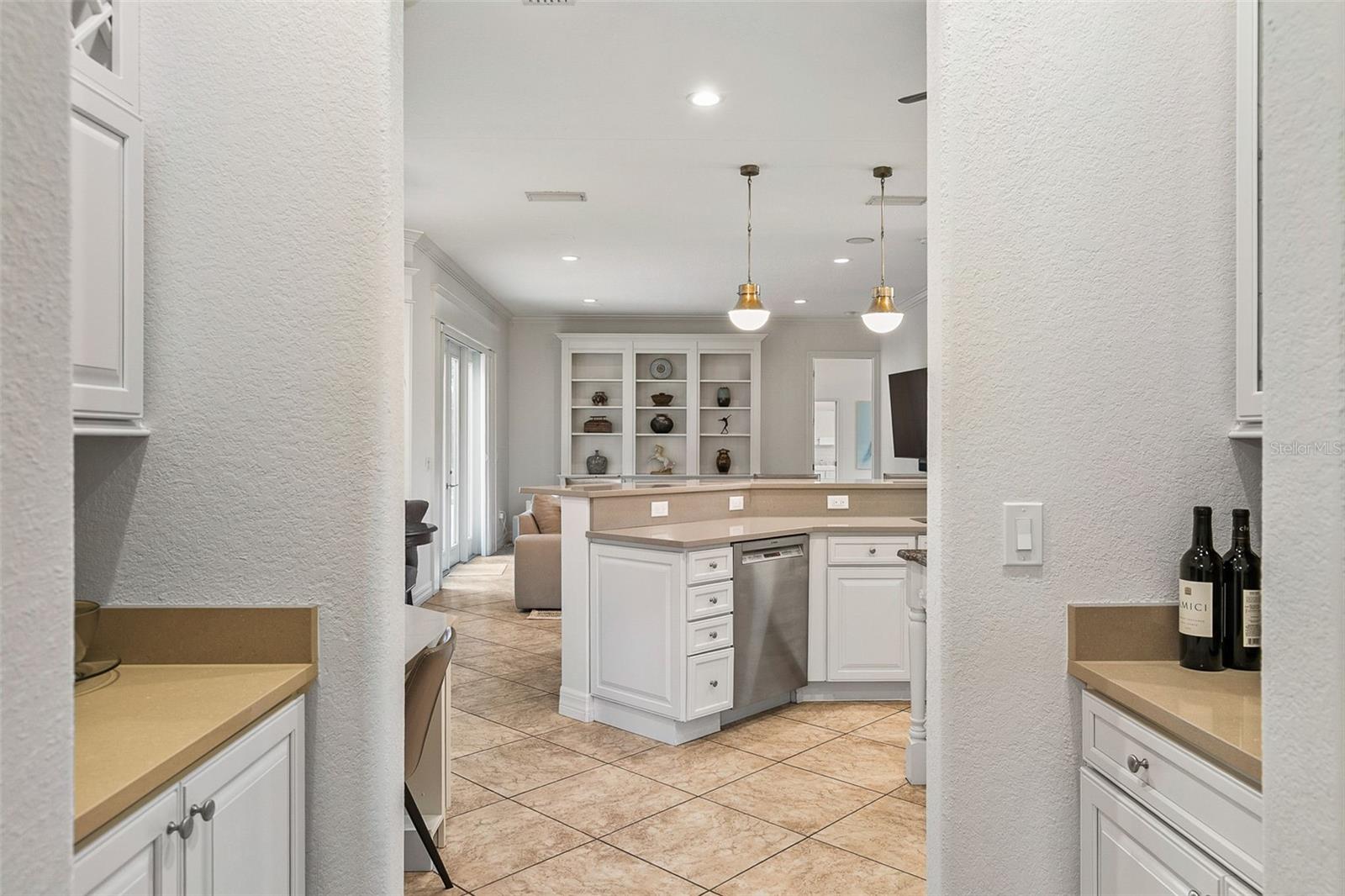 Image 46 of 99 For 20507 69th Avenue E