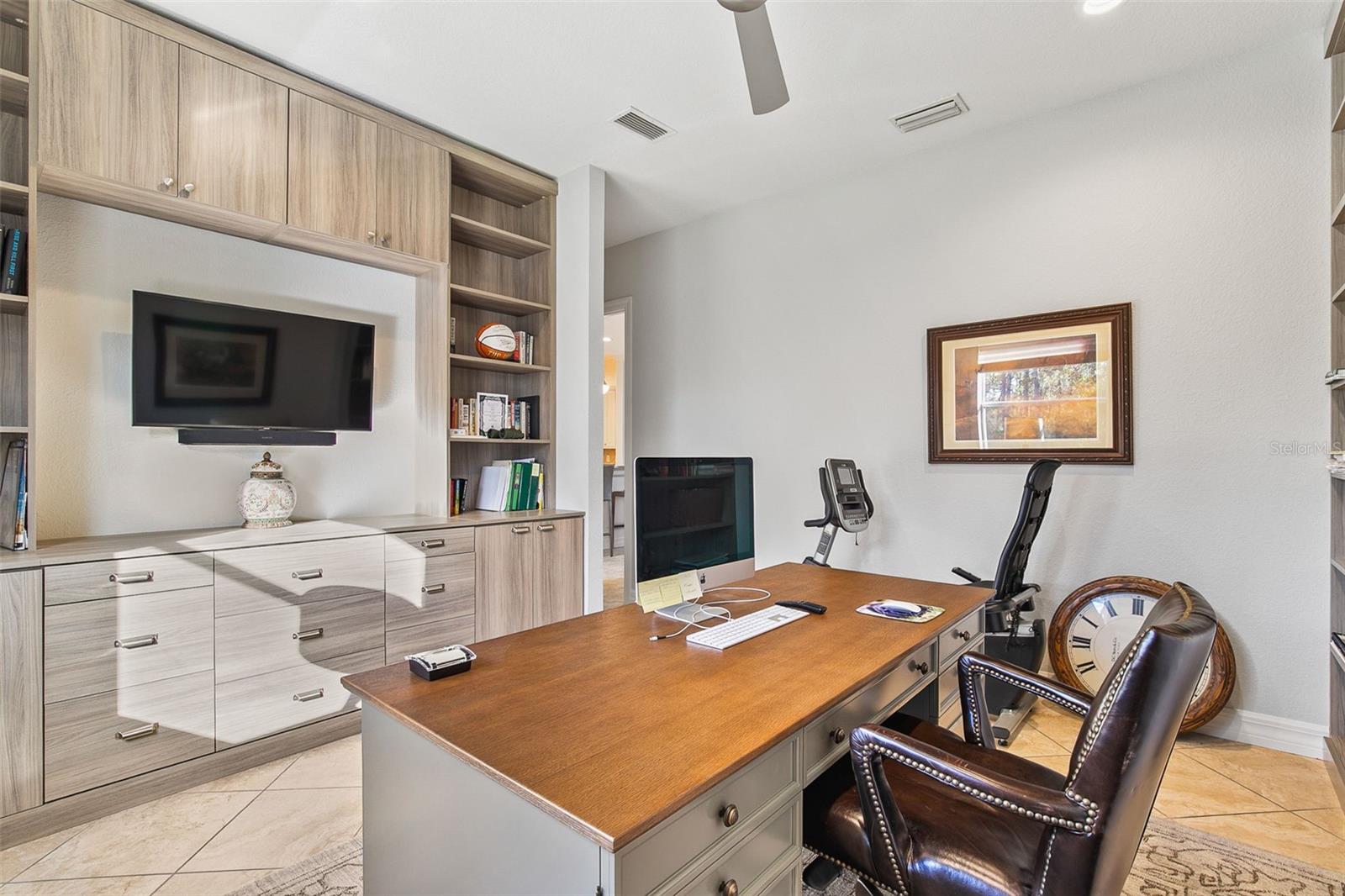 Image 56 of 99 For 20507 69th Avenue E