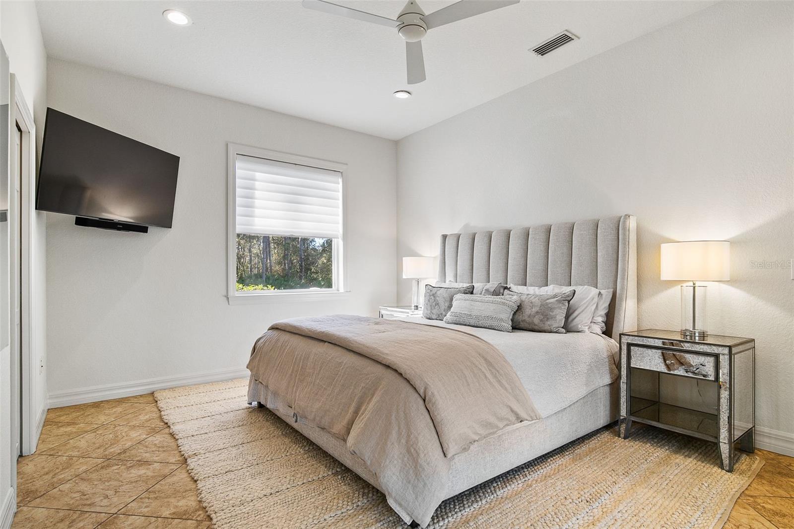 Image 58 of 99 For 20507 69th Avenue E