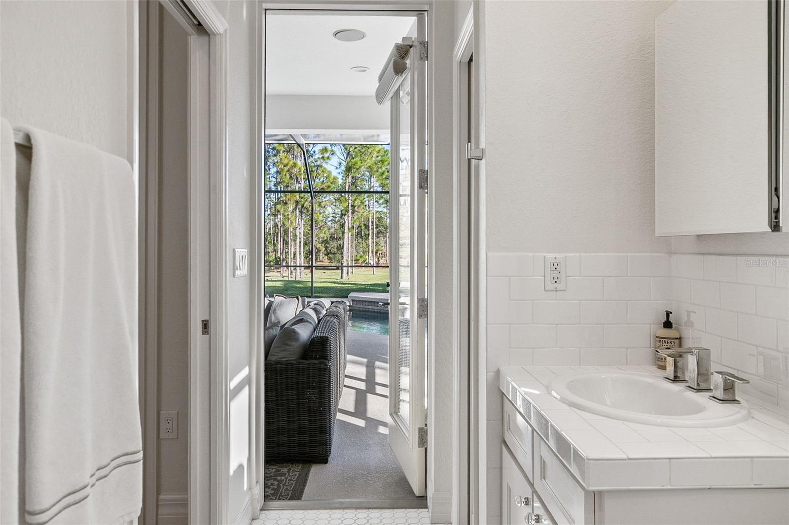 Image 62 of 99 For 20507 69th Avenue E