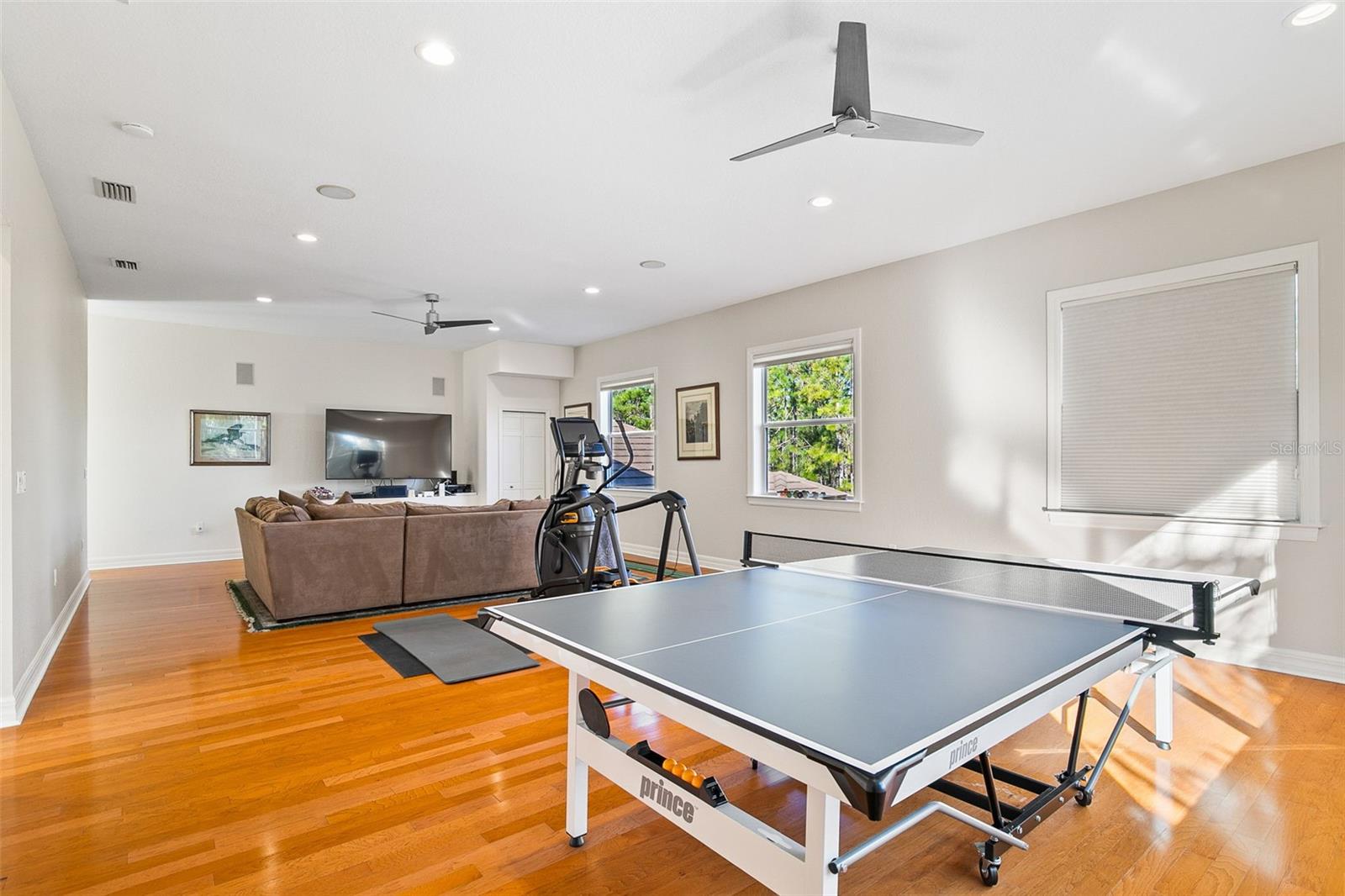 Image 83 of 99 For 20507 69th Avenue E