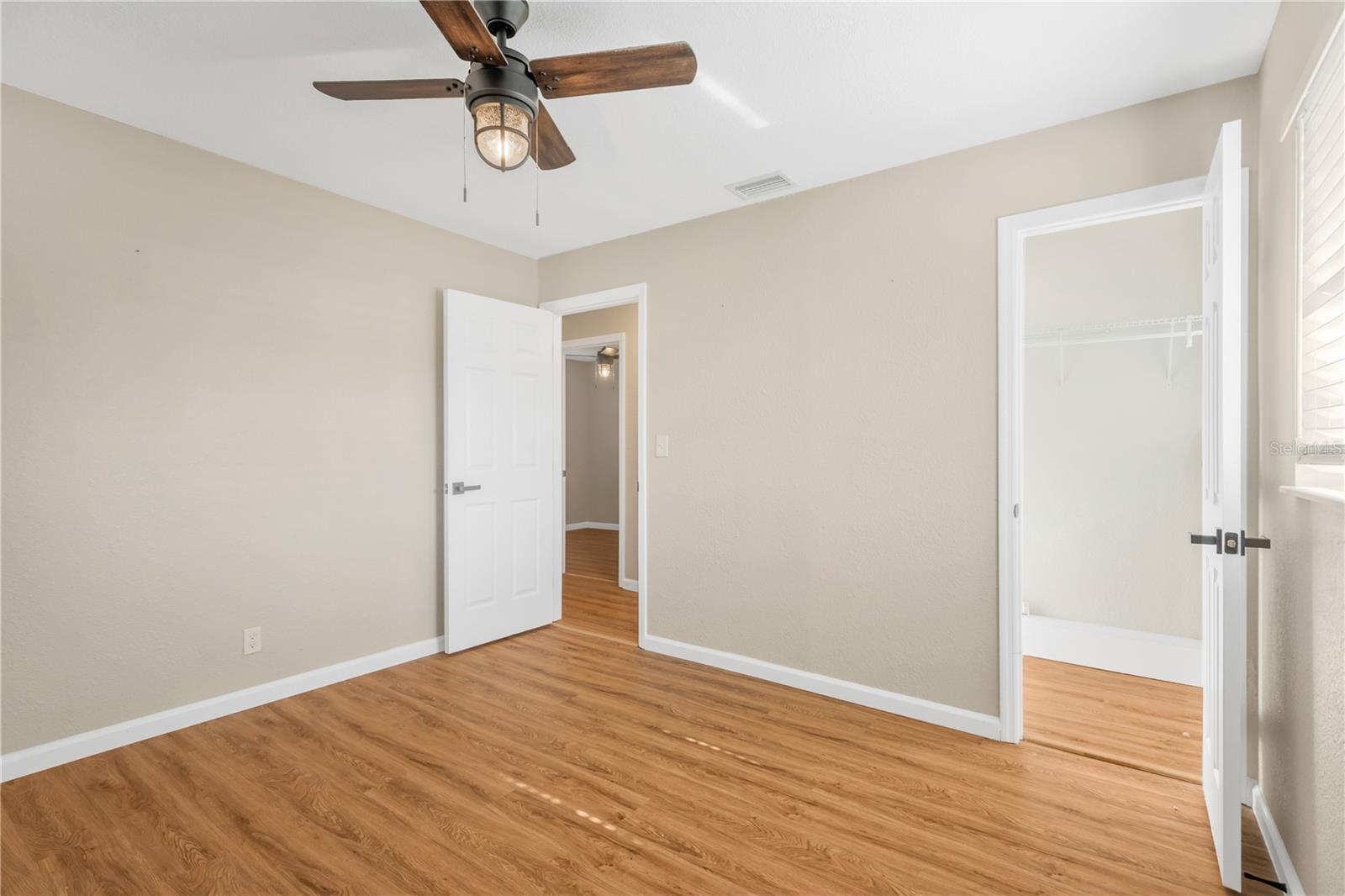 Image 13 of 28 For 6815 Wall Street