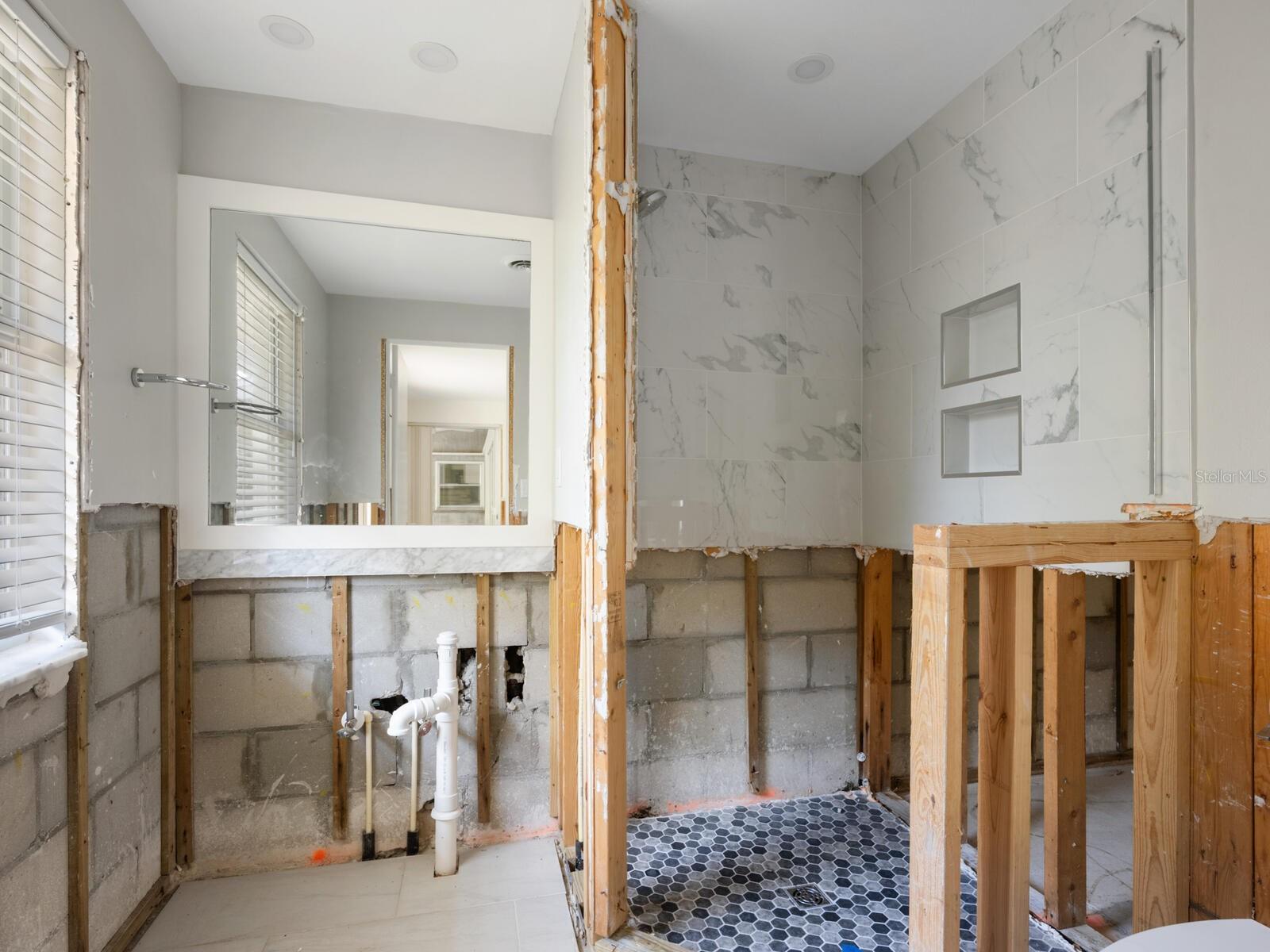 Image 17 of 50 For 734 Canal Road