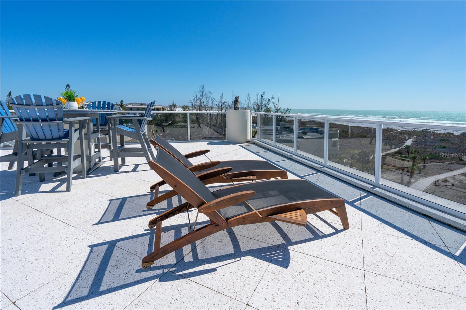 Image 38 of 90 For 534 Beach Road