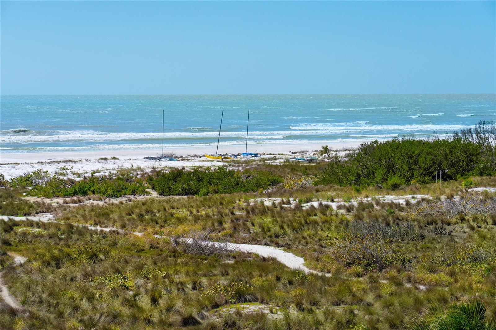 Image 43 of 90 For 534 Beach Road