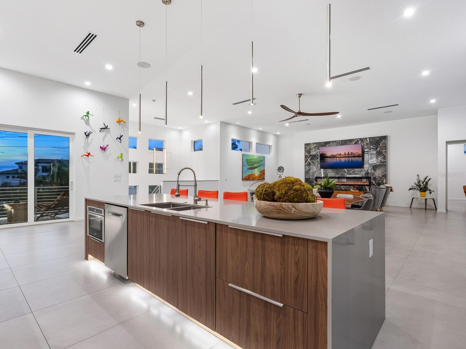 Image 43 of 69 For 3939 Higel Avenue